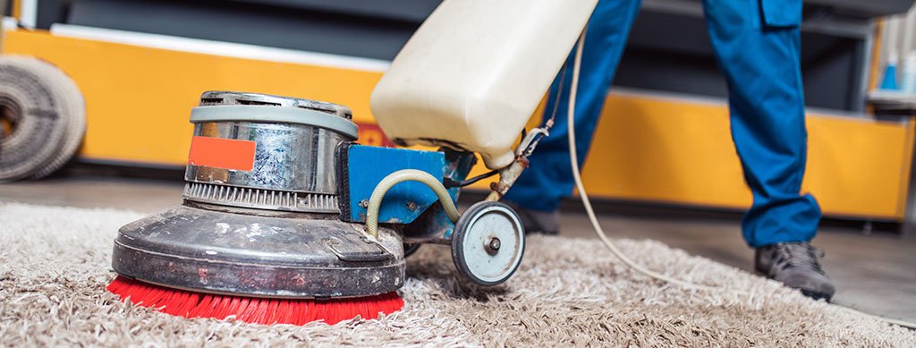 Commercial carpet cleaning equipment